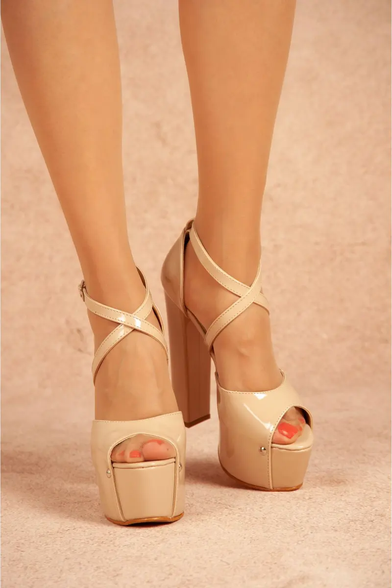 Bella Ten Rugan — 2