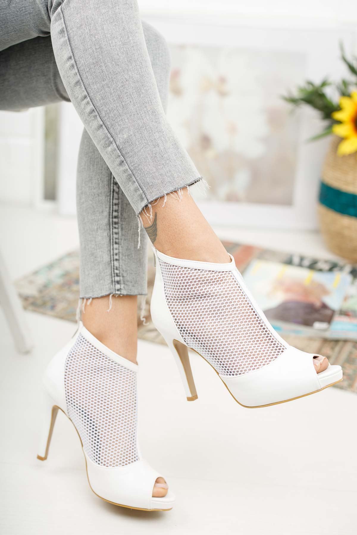 Coleen Beyaz Cilt Topuklu Kadın Ayakkabı