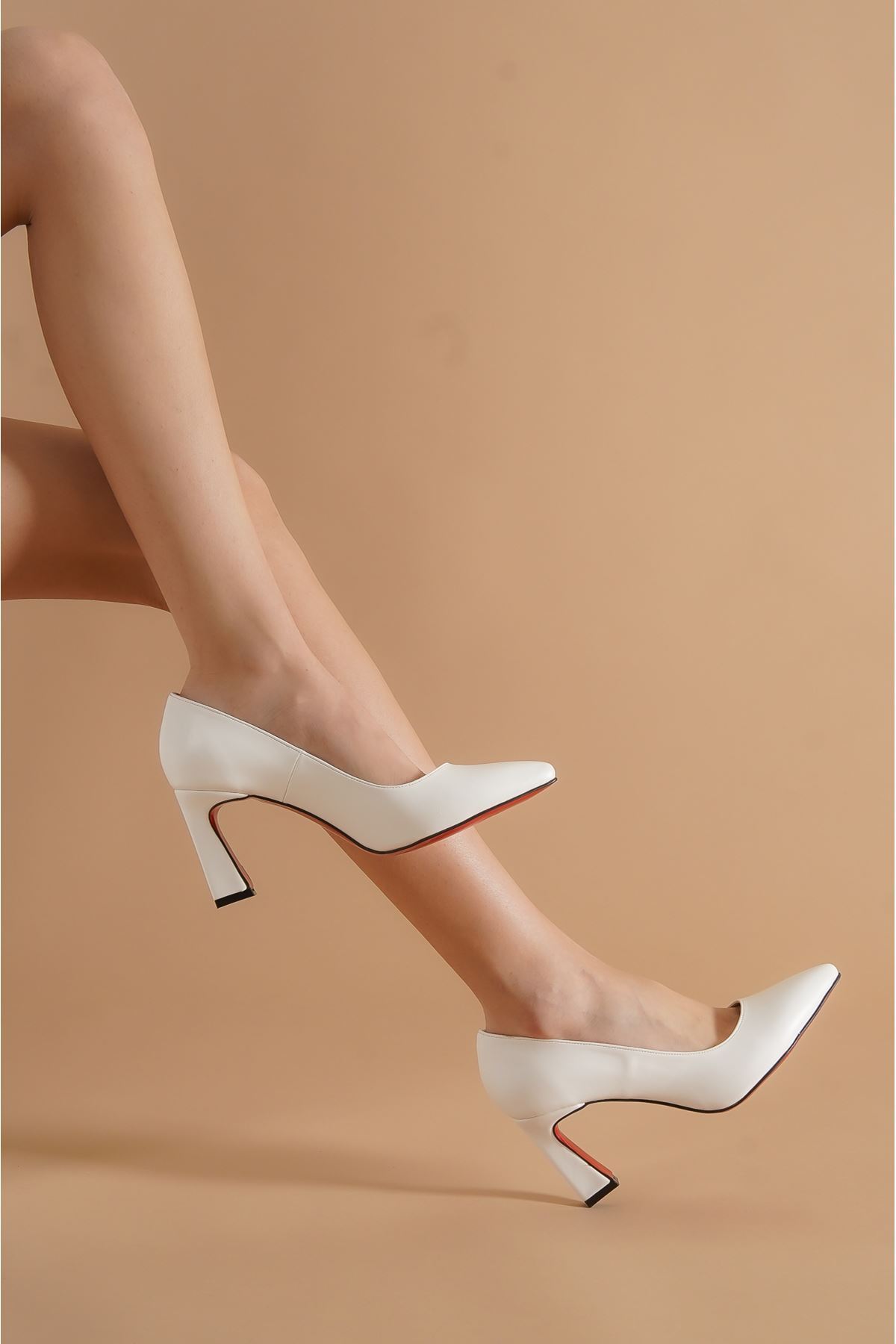 Pearl Beyaz Cilt Topuklu Kadın Ayakkabı