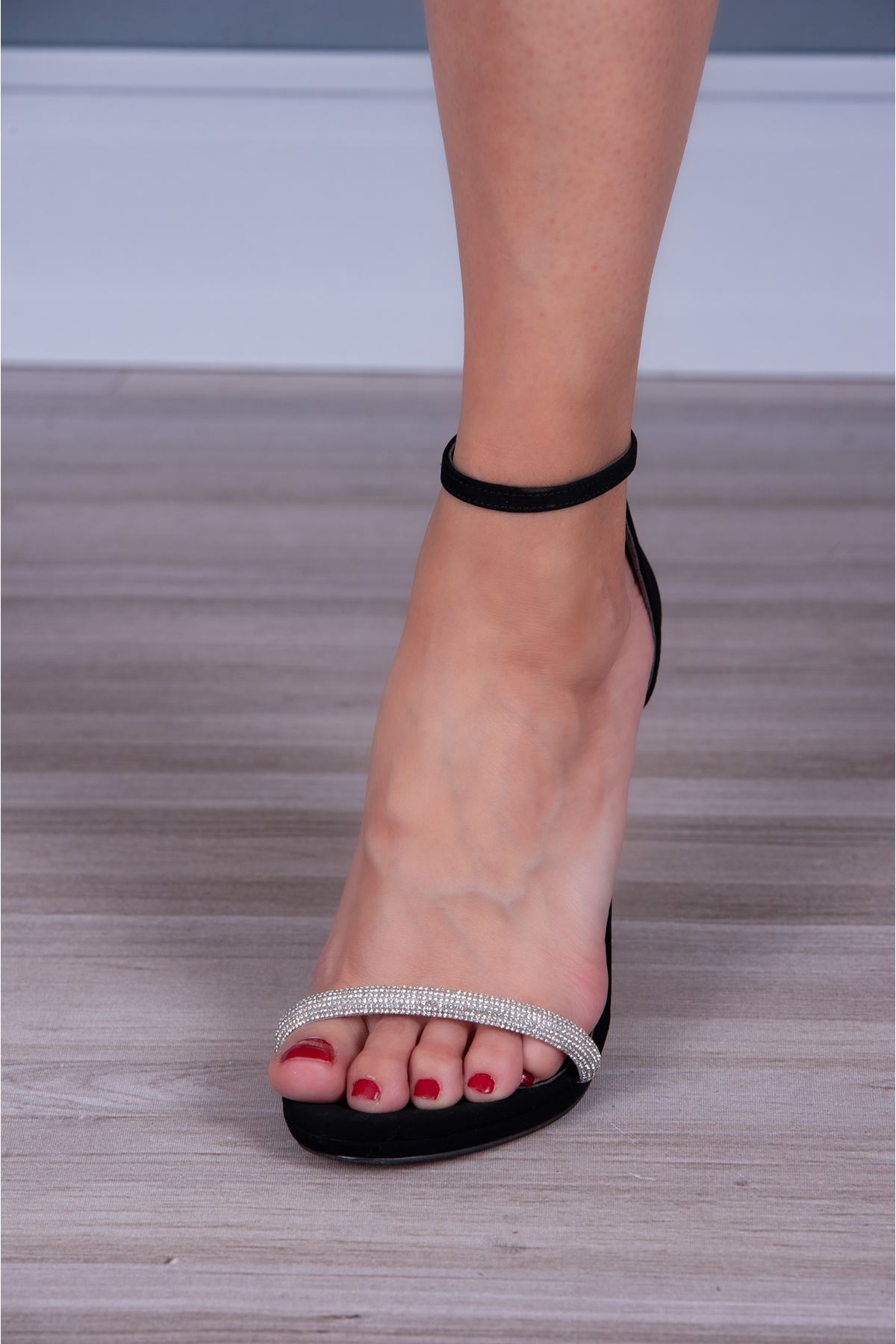 Mia Siyah Kadın Topuklu Ayakkabı