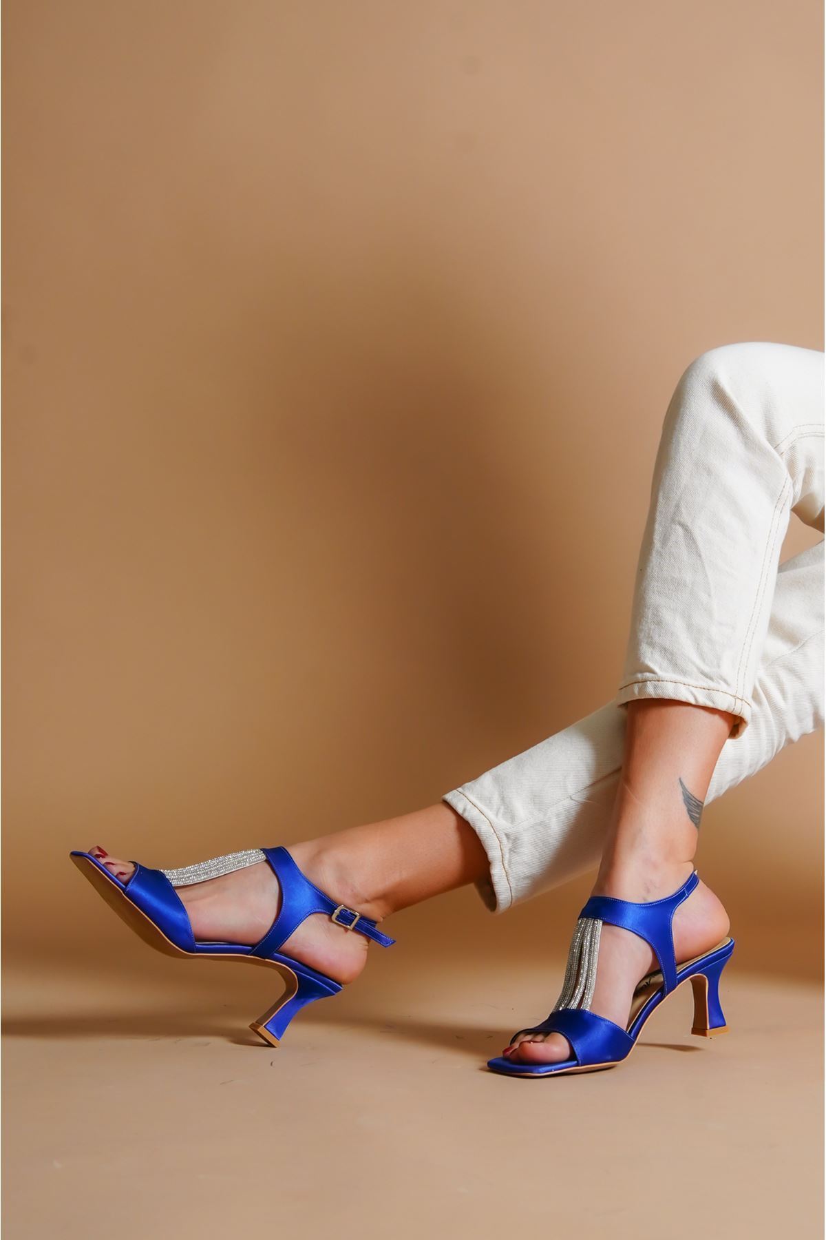 Grace Sax Saten Taş Detaylı Tasarım  Topuklu Kadın Ayakkabı