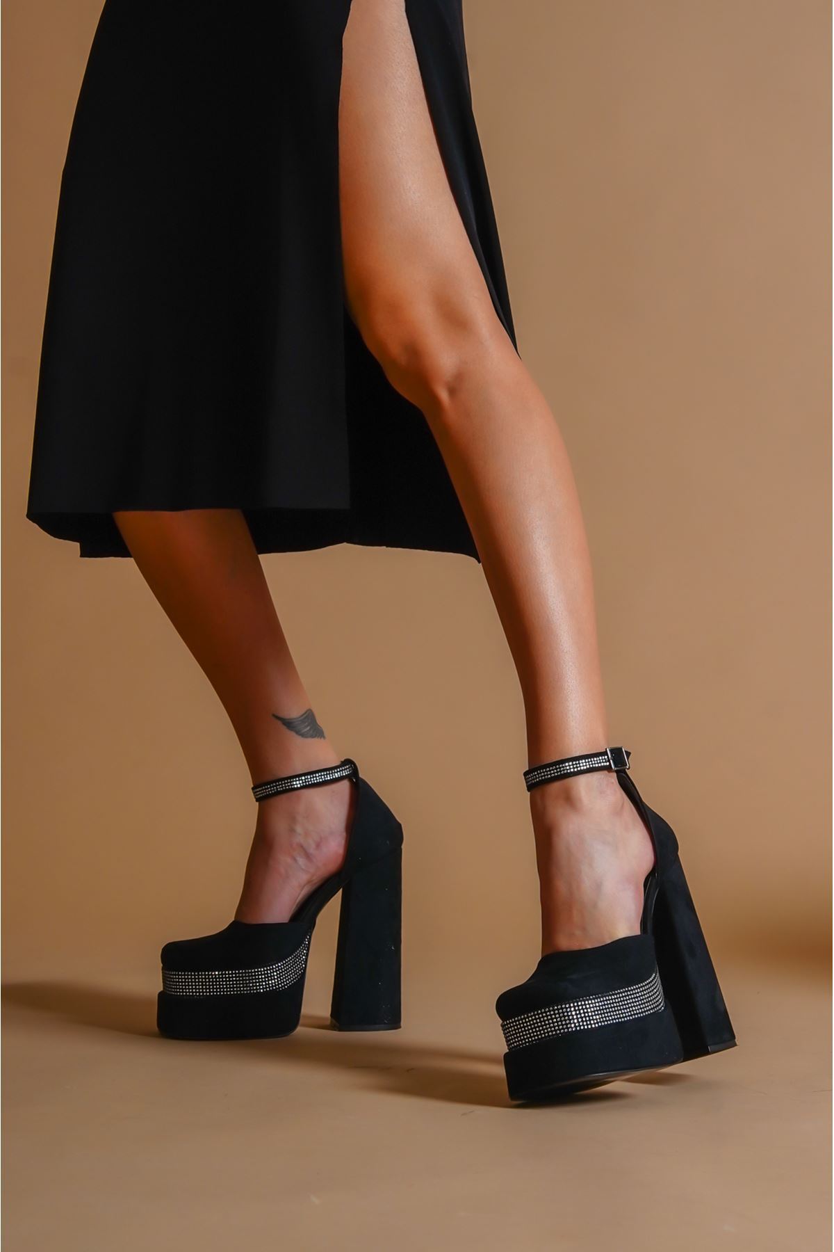 Vivo Siyah Süet Taş Detaylı Tasarım Platform Ayakkabı