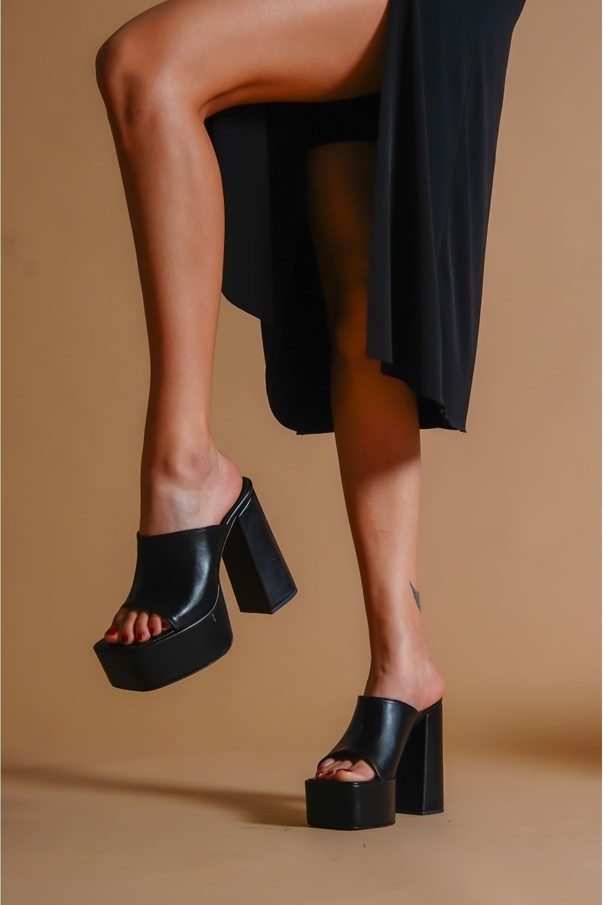 Stella Siyah Cilt Tasarım Platform Kadın Ayakkabı