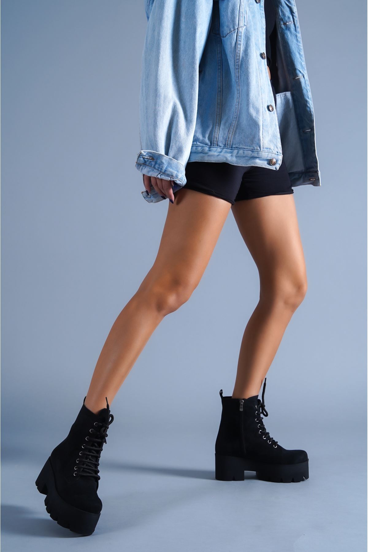 Siyah Süet Bağcıklı Platform  Kadın Ayakkabı Allure