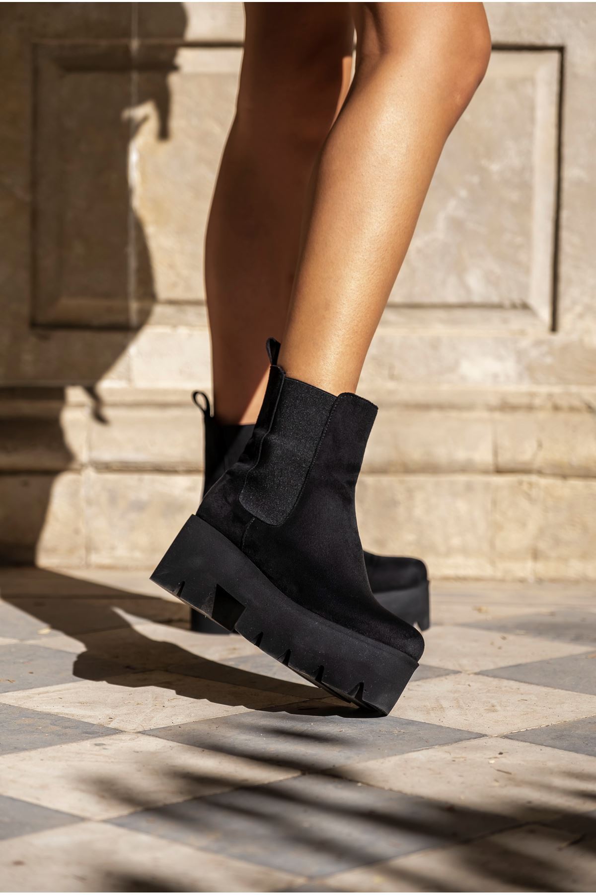 Siyah Süet Lastik Detaylu  Platform  Kadın Ayakkabı Nice