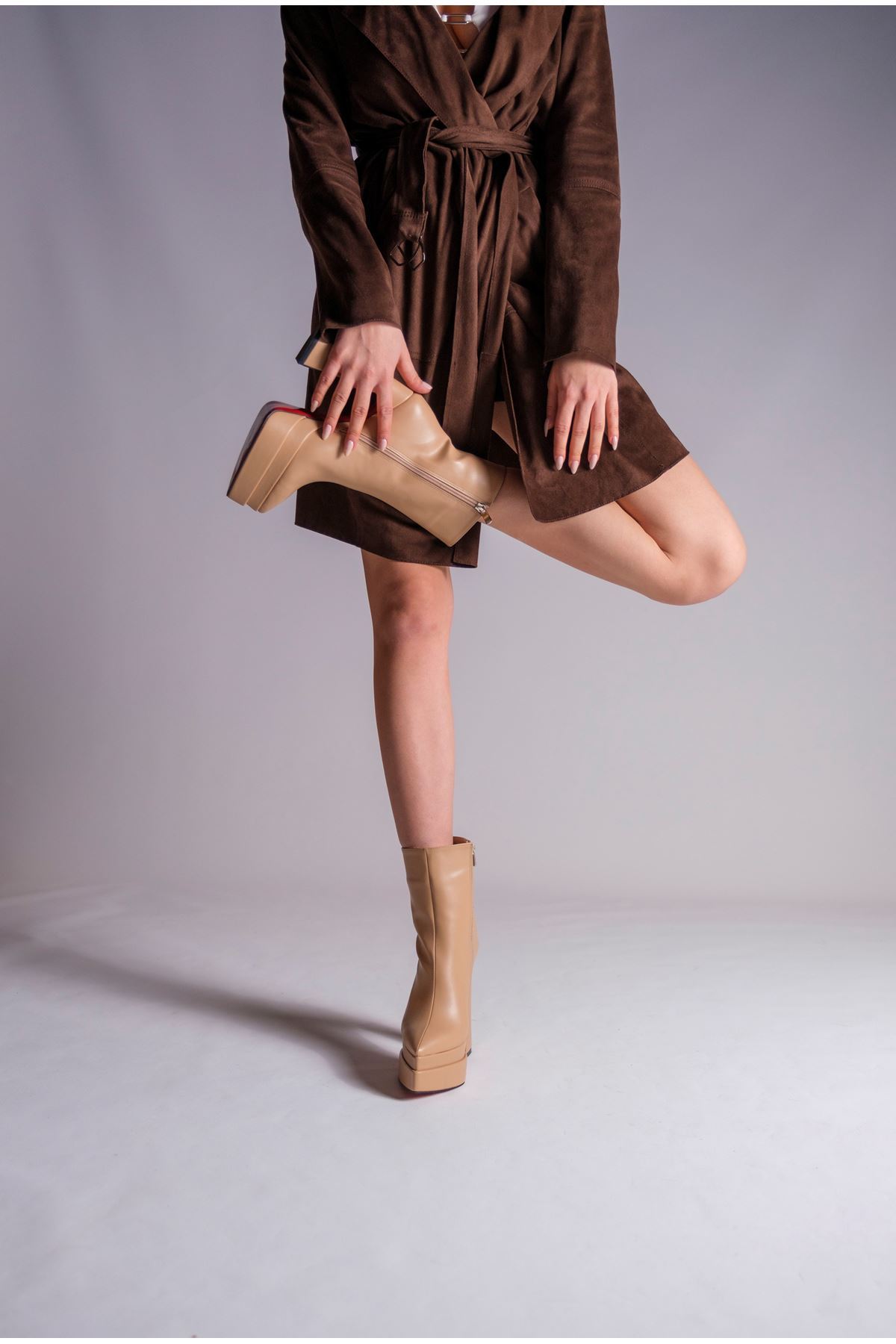 Nude Cilt  Çift  Platform Özel Tasarım Kadın Bot Ayakkabı Mojo