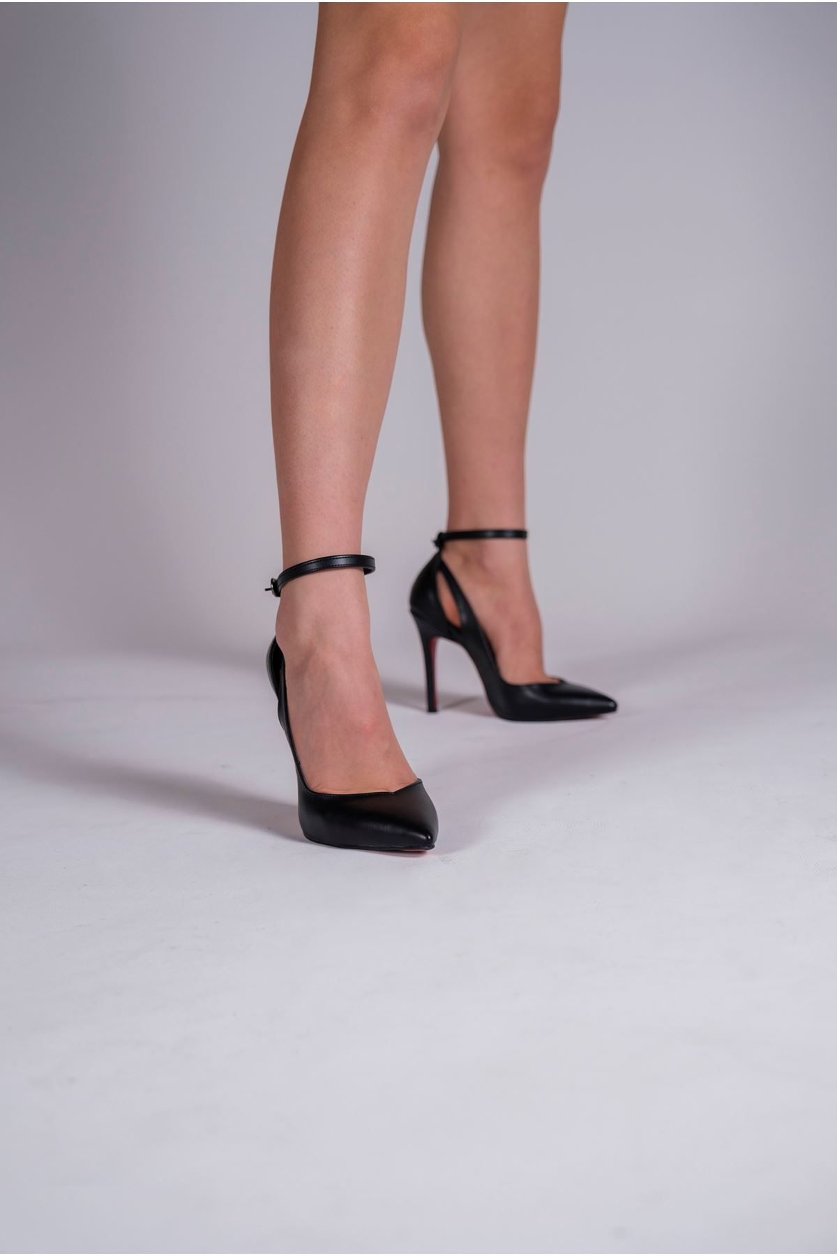 Bride Siyah Cilt  Kadın İnce Topuklu Ayakkabı Stiletto