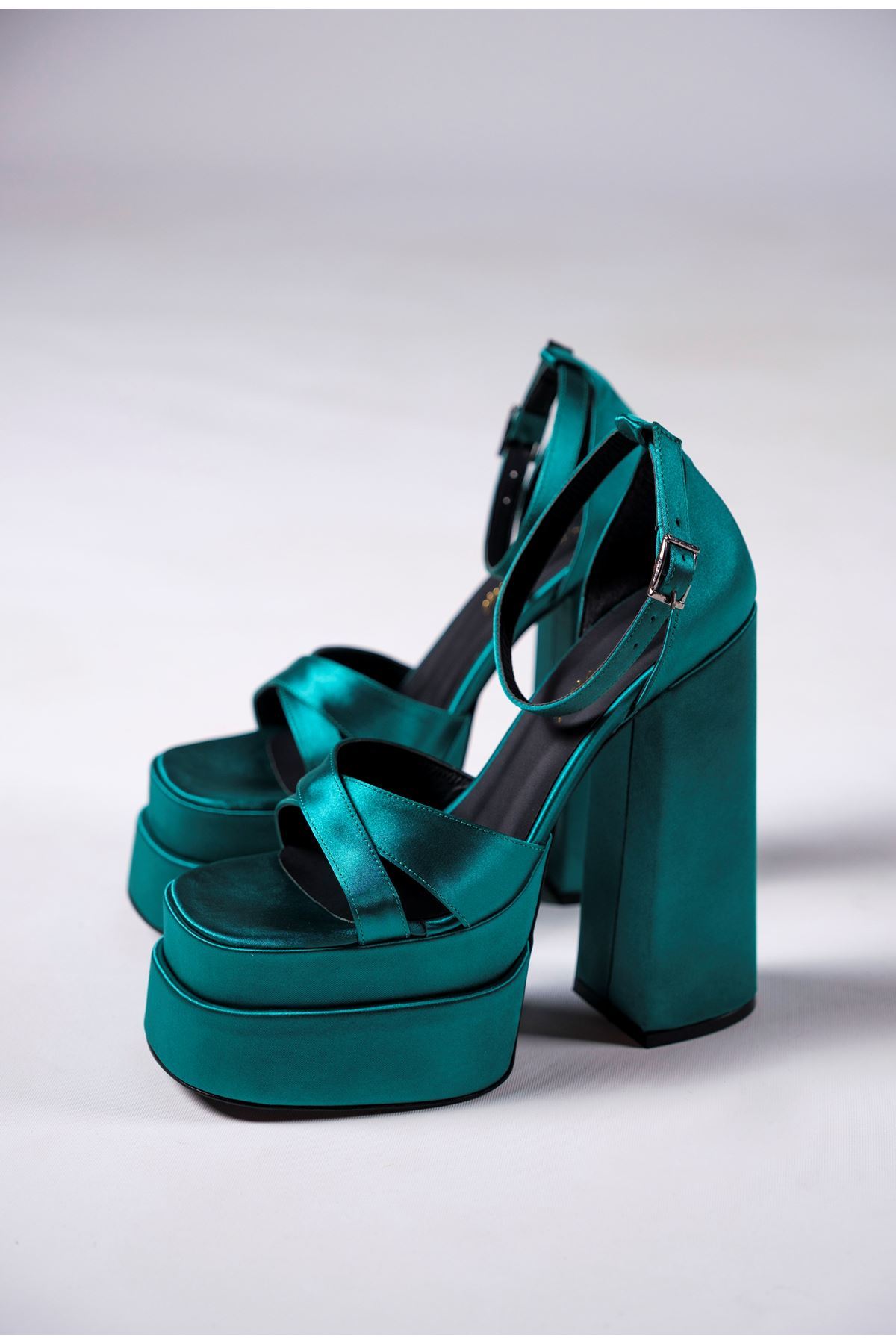 Yeşil Saten Cilt Çift  Platform Tasarım Kadın Ayakkabı Luxury