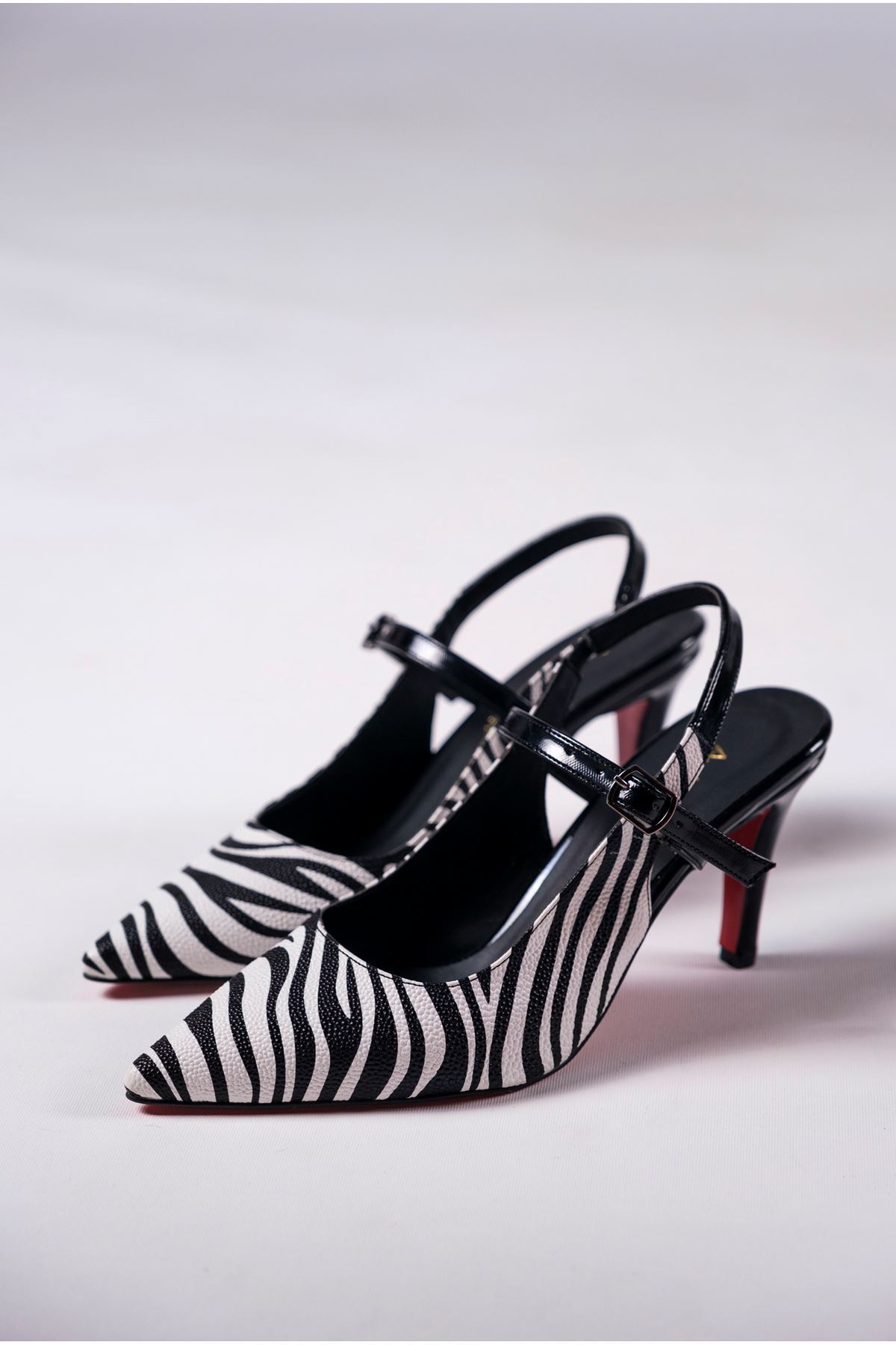 Zebra Siyah Rugan Kadın Özel Tasarım Topuklu Ayakkabı Stiletto Zavos