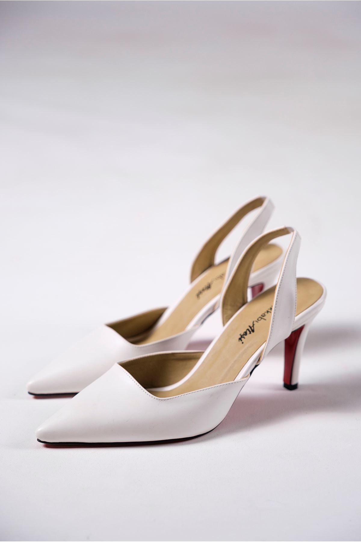 Beyaz Cilt Kadın İnce Topuklu Ayakkabı Stiletto Allie