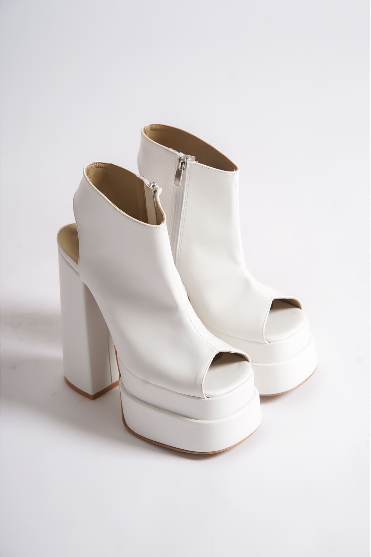 Beyaz Cilt Çift  Platform Arka Açık  Tasarım Kadın Ayakkabı Elay