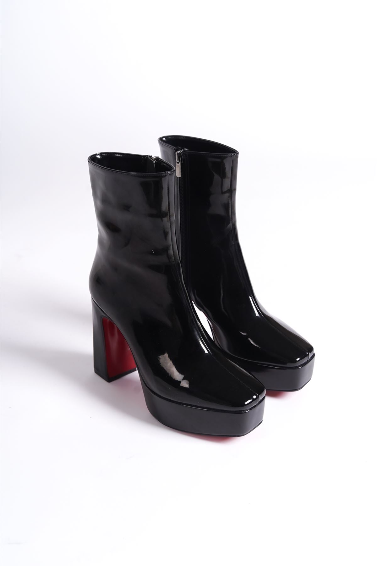 Siyah Rugan Platform Tasarım Kadın Çizme Orta Topuklu Ayakkabı Vito