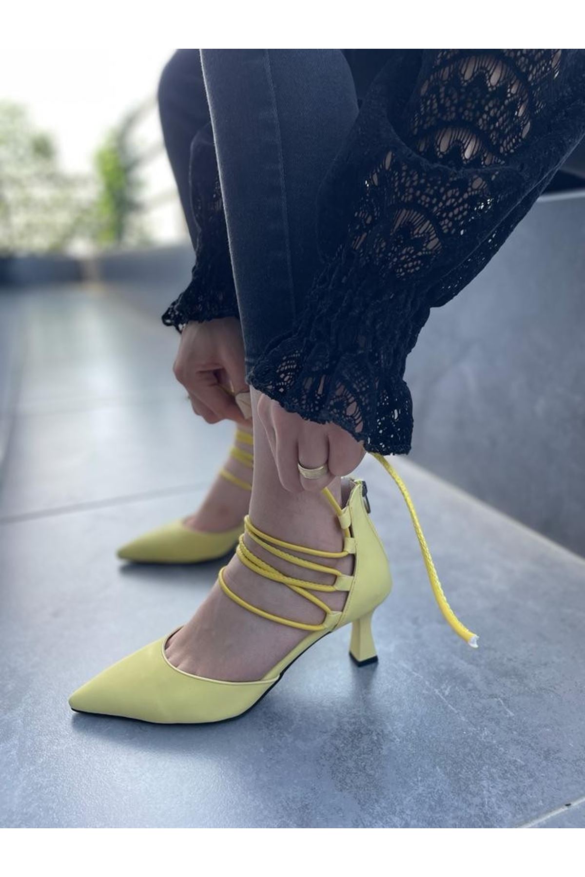Miyda Sarı Cilt Topuklu Ayakkabı