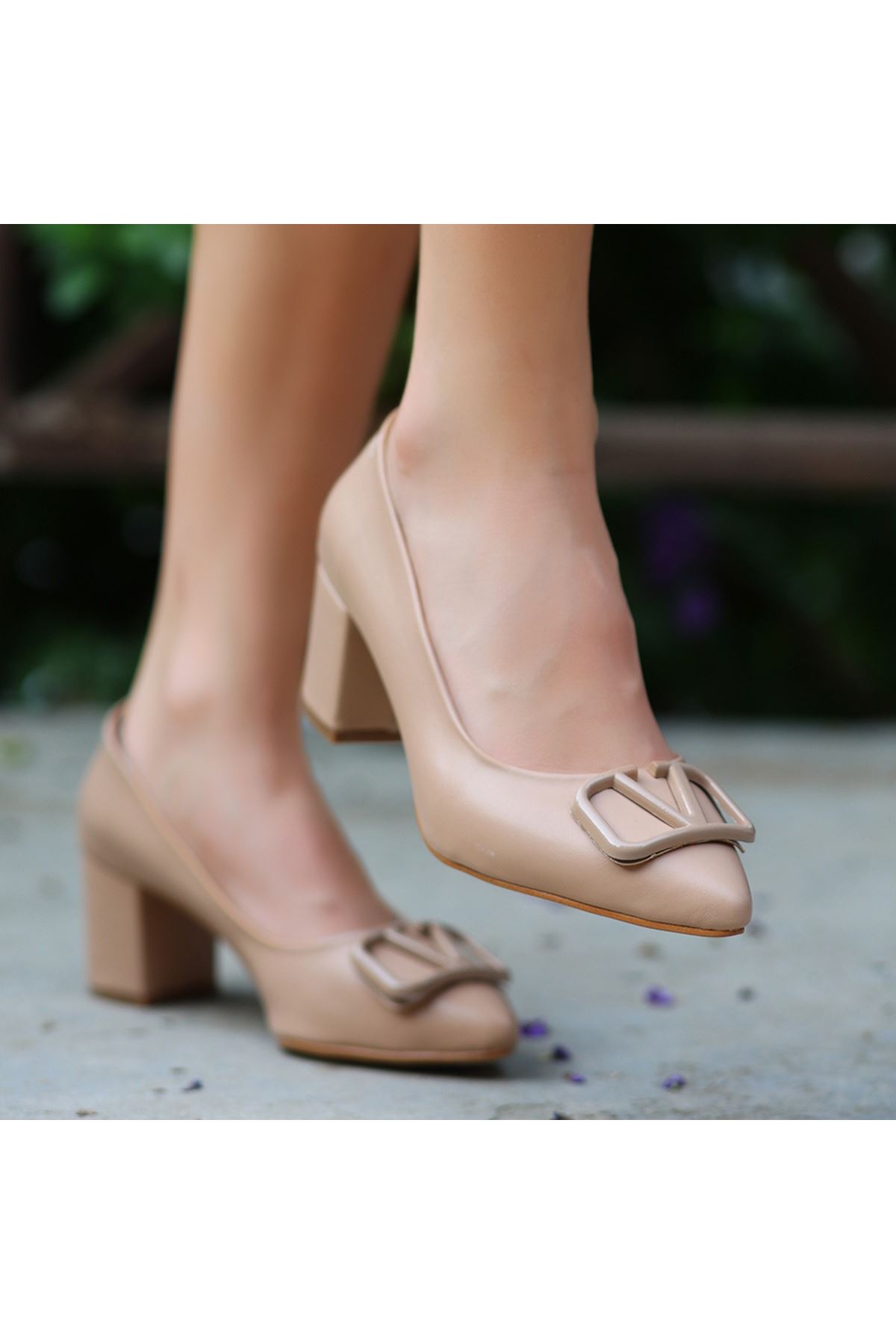 Nives Nude Cilt Topuklu Ayakkabı