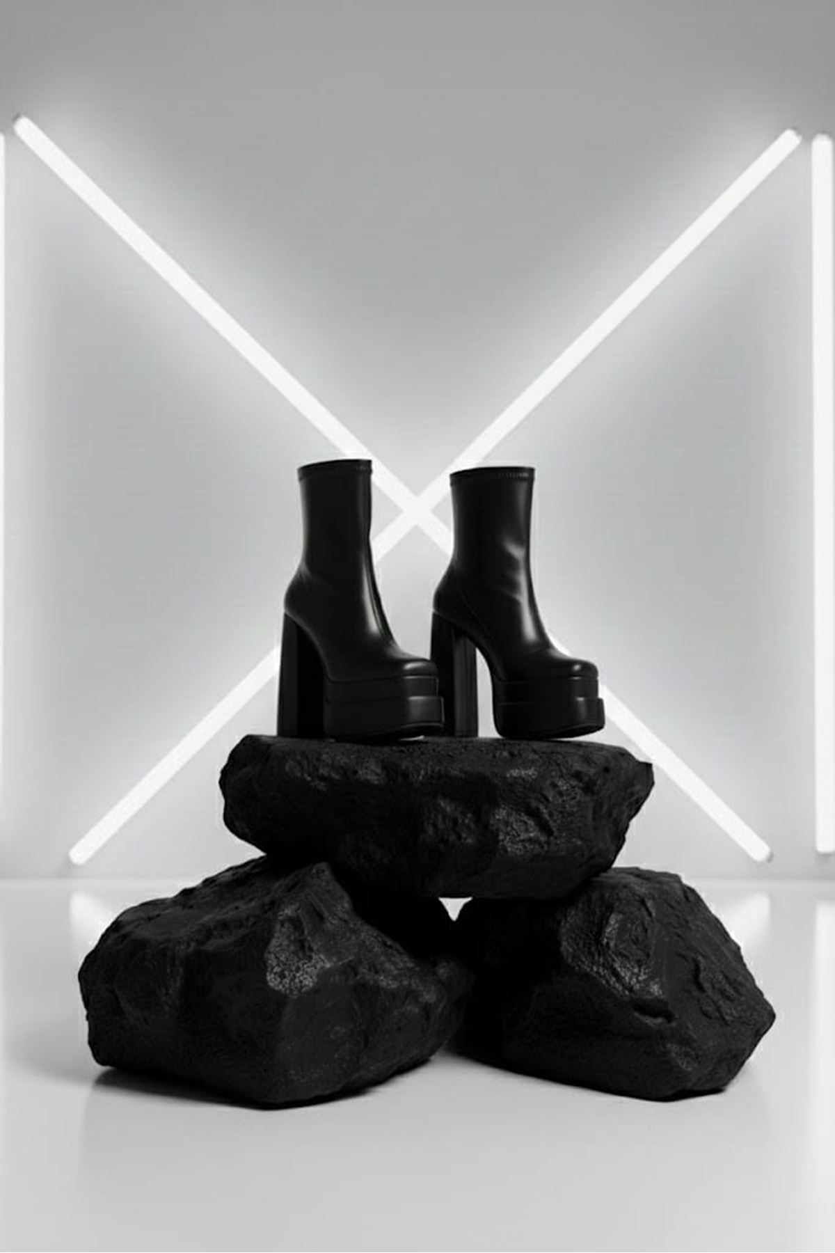 Maverickkk Siyah Cilt Kadın Çift Platform Kalın Topuk Bot