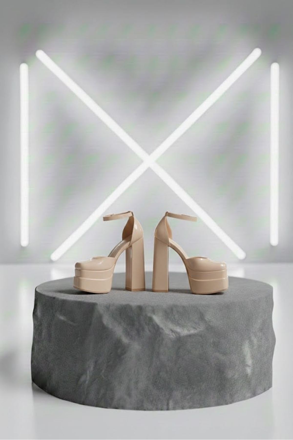 Figooo Nude Rugan Çift Platformlu Kalın Topuklu Kadın Ayakkabı / Bilekten Bağlamalı Küt Burun