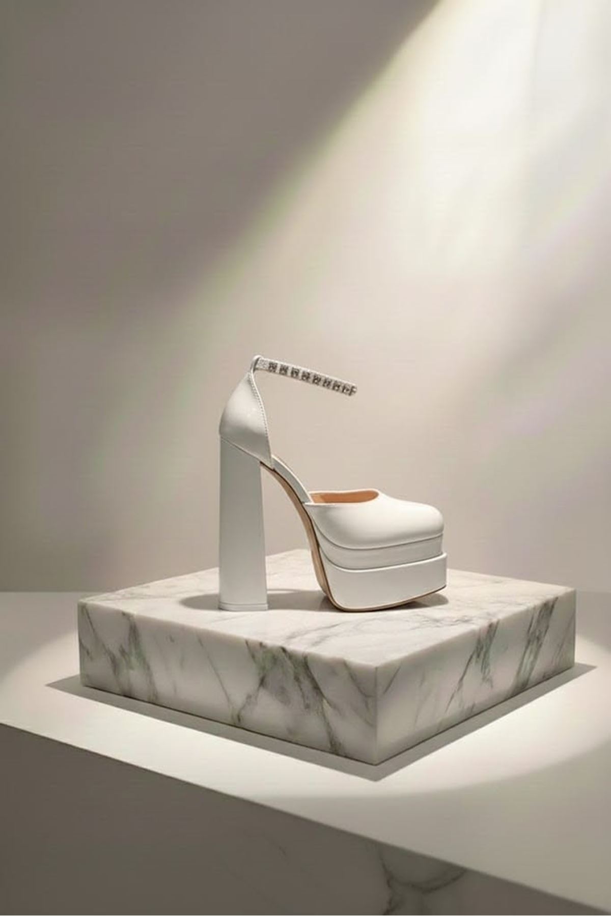 Figorooo Beyaz Rugan Kadın Çift Platform Özel Tasarım Nikah Ve Gelinlik Yüksek Topuklu Kadın Ayakkabısı
