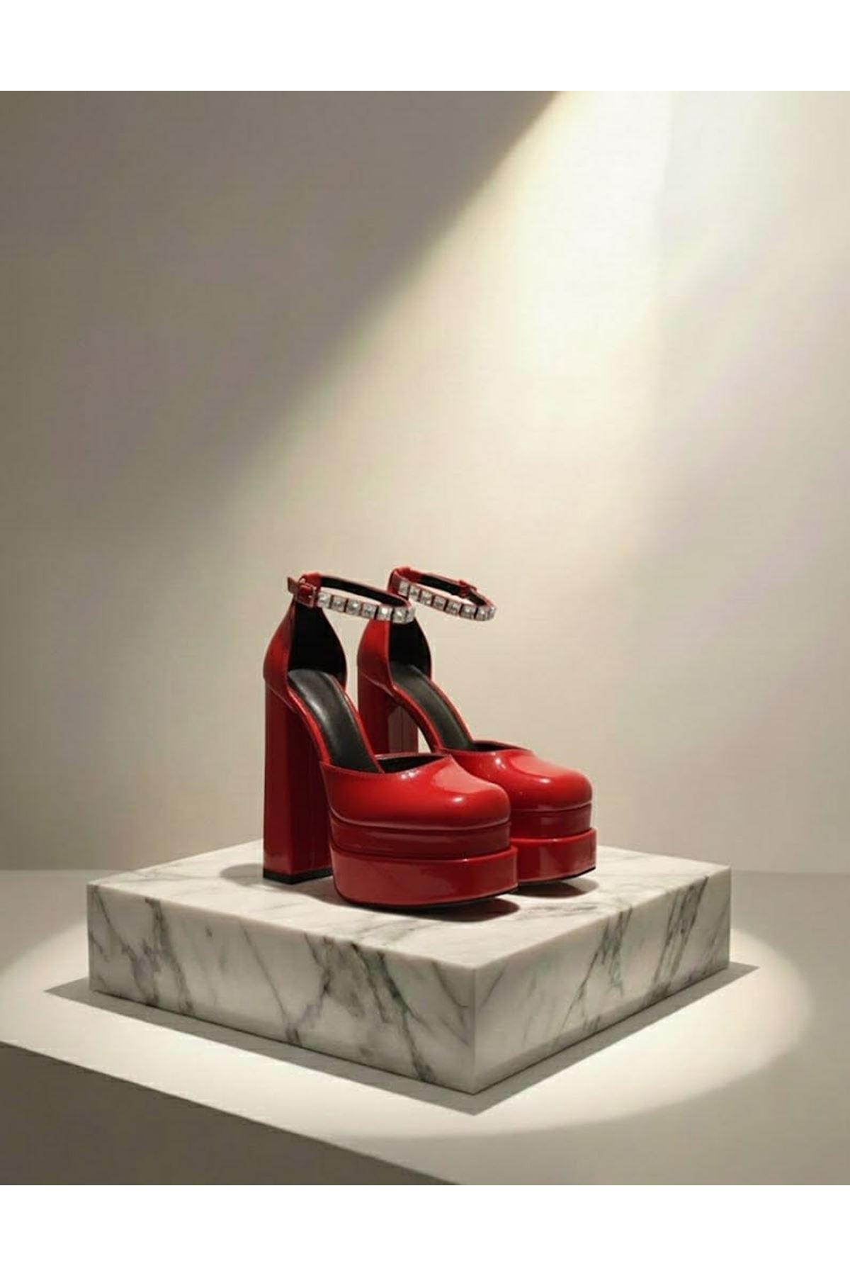 Figorooo Kırmızı Rugan Kadın Çift Platform Özel Tasarım Nikah Ve Gelinlik Yüksek Topuklu Kadın Ayakkabısı