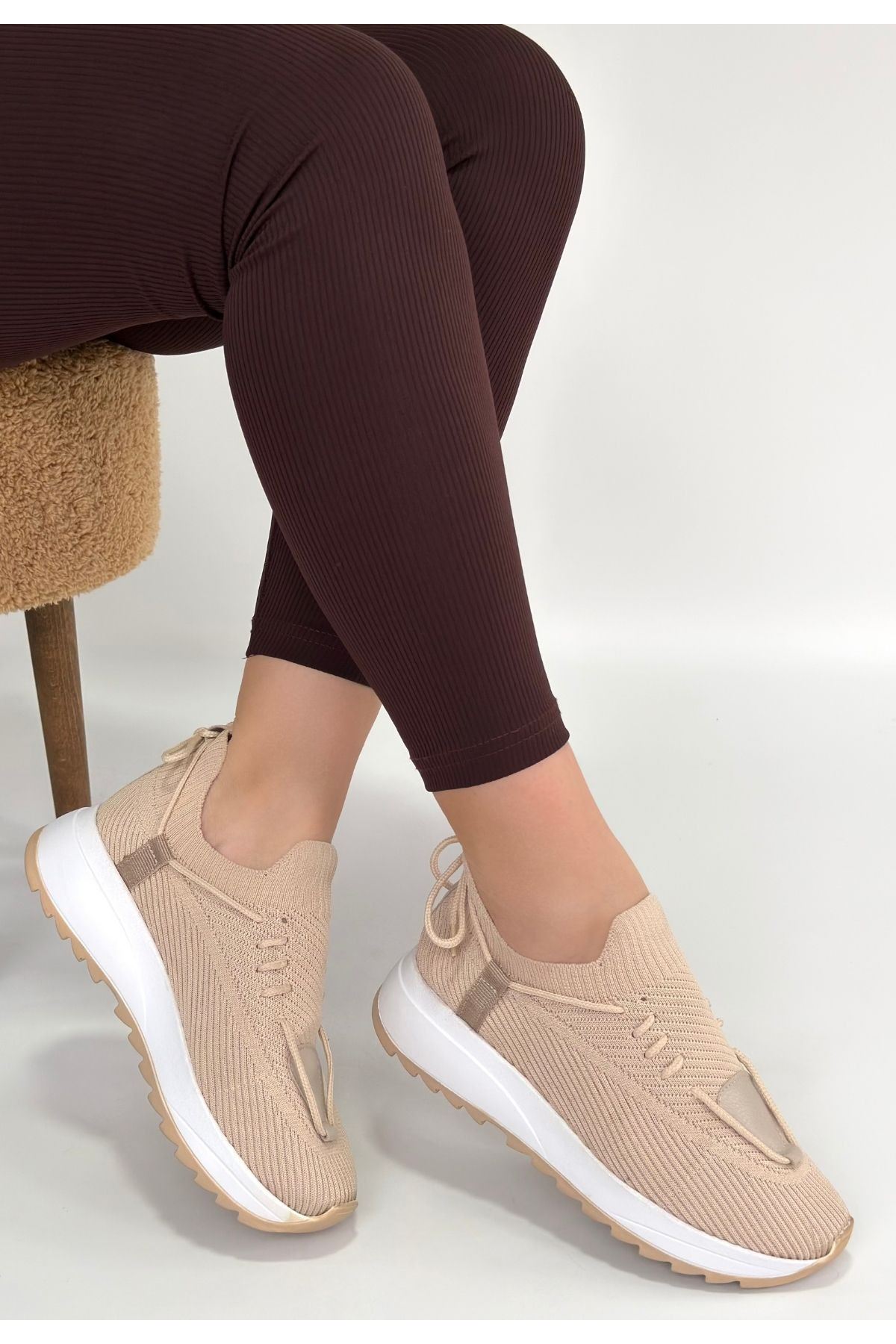 Renji Bej Triko Bağcıklı Spor Ayakkabı