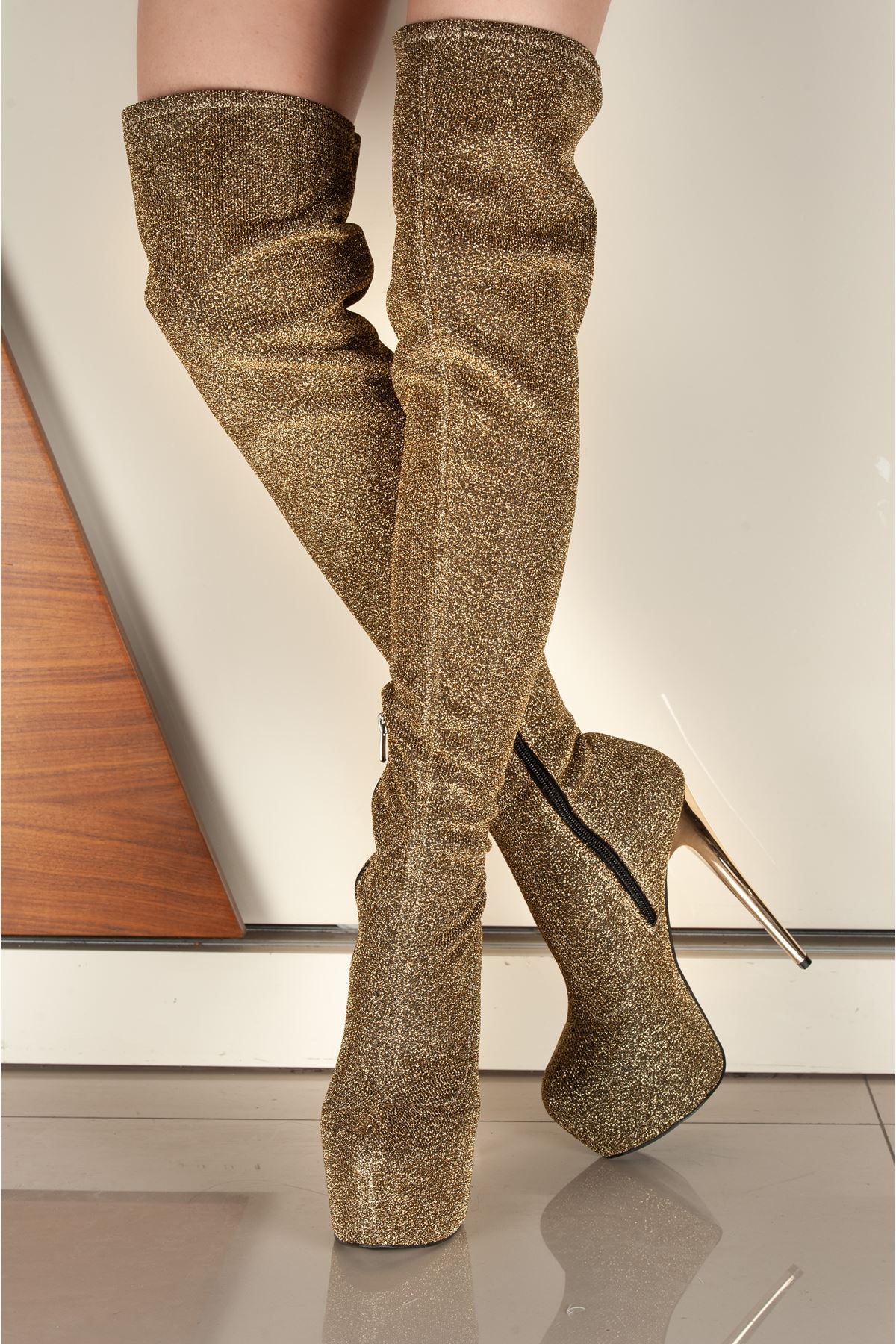 Merlin Sarı Simli Kadın İnce Topuk Yüksek Diz Üstü Streç Çizme