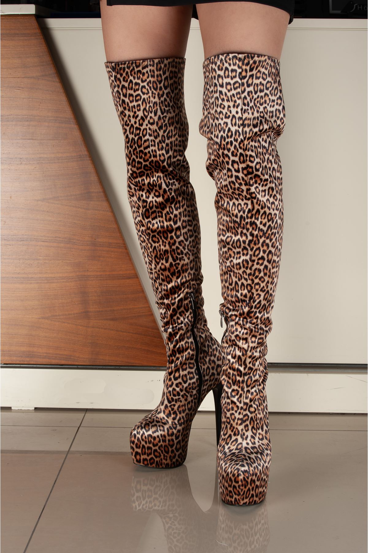 Merlin Leopar Süet Kadın İnce Topuk Yüksek Diz Üstü Streç Çizme