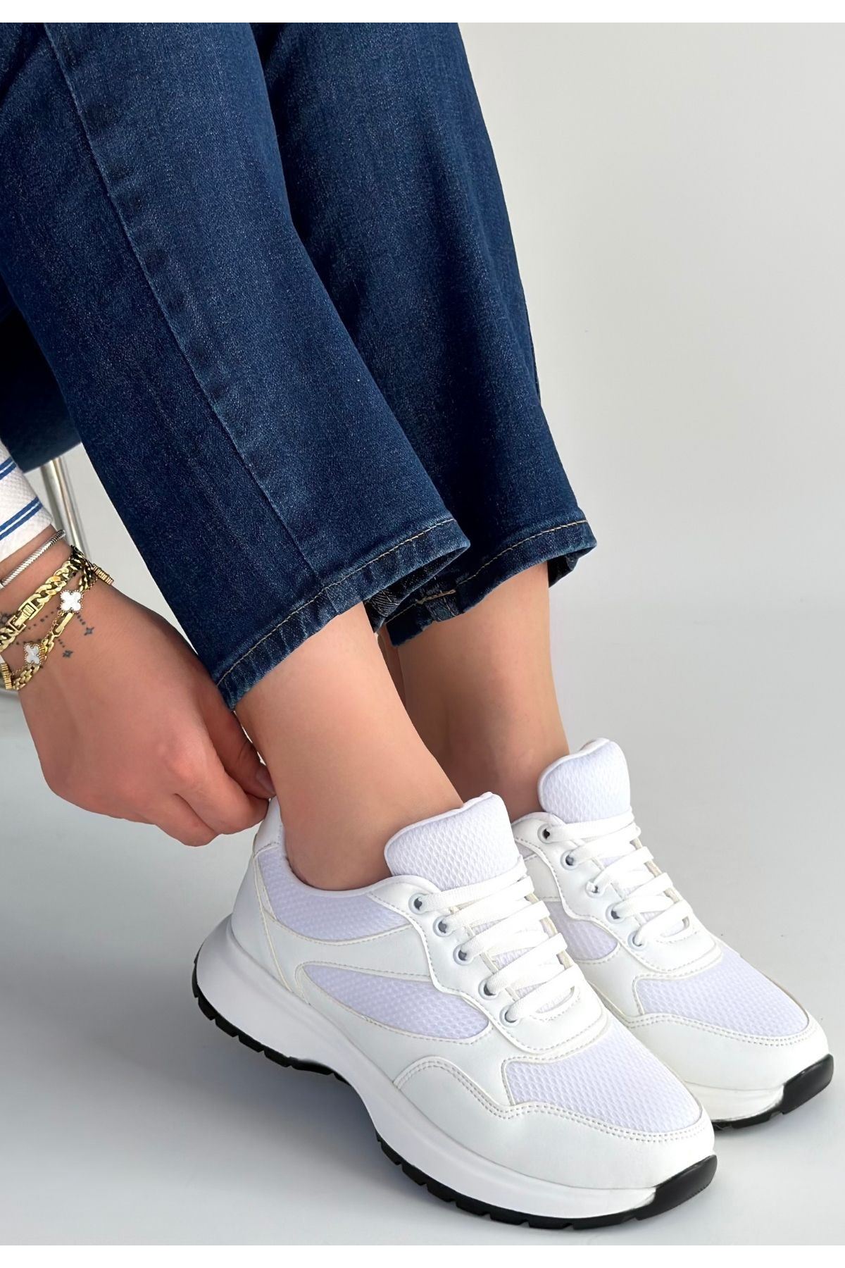 Slar Beyaz Cilt Spor Ayakkabı