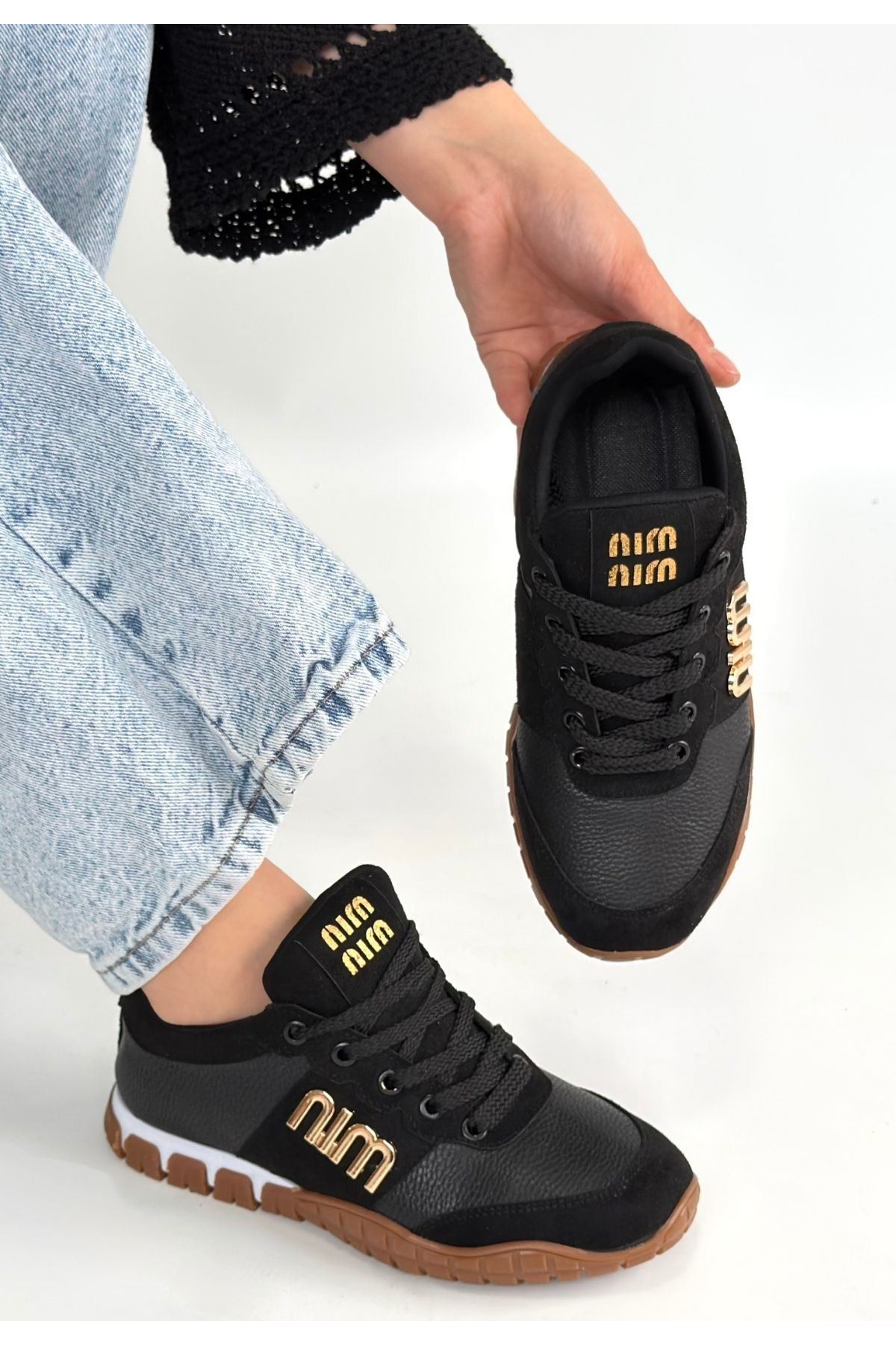 Marje Siyah Cilt Bağcıklı Spor Ayakkabı