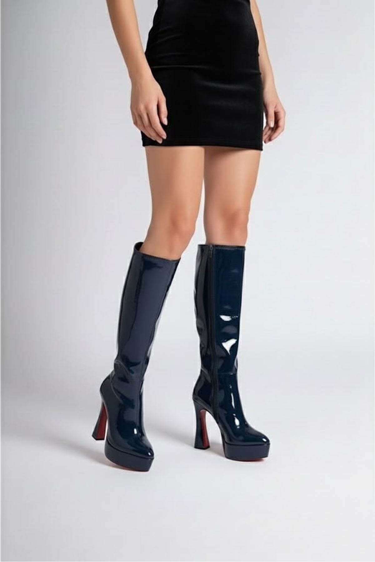 Violeeett Lacivert Rugan Kadın Sivri Burun Platform Çizme