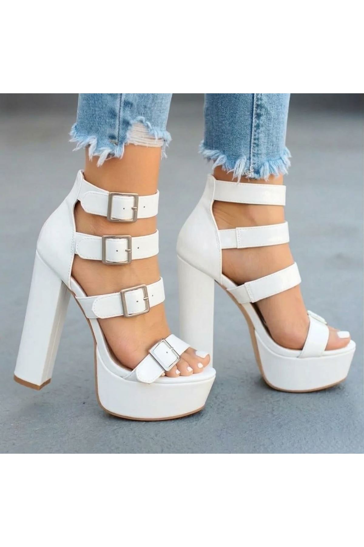 Vesper Kadın Beyaz Cilt Tokalı Topuklu Ayakkabı