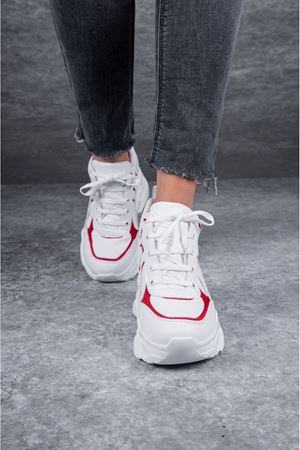 Love Kırmızı Kalp Detaylı Beyaz Kadın Spor Ayakkabı