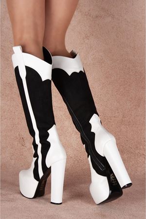 Jasmin Beyaz Deri Diz Altı Topuklu Kadın Çizme