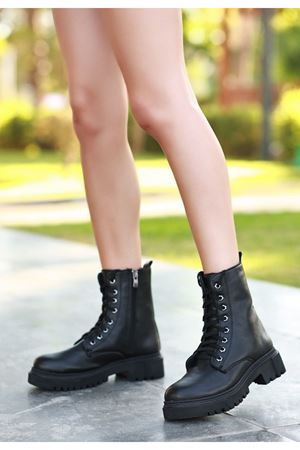 Bria  Siyah Cilt Bağcıklı Bot