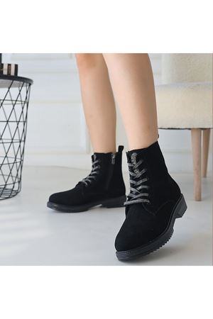 Kolly Siyah Süet Bağcıklı Bot