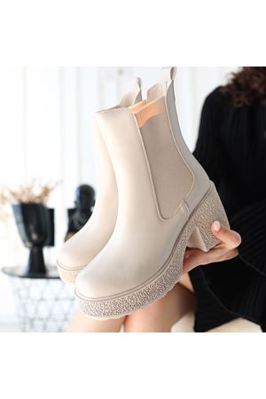 Paigo Bej Cilt Topuklu Bot