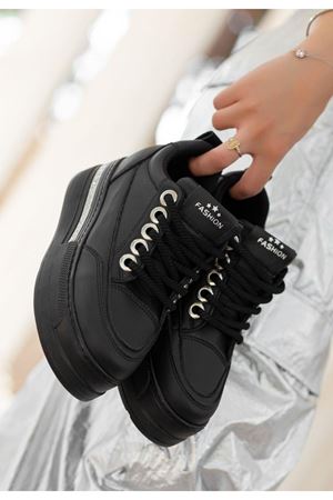 Lulu Siyah Cilt Bağcıklı Spor Ayakkabı