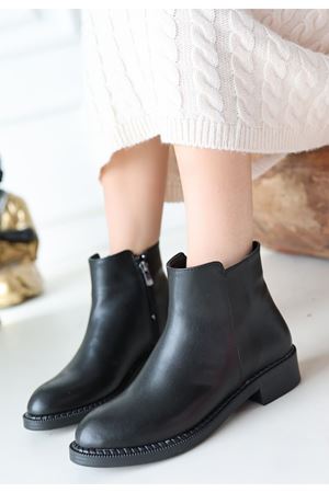 Moed Siyah Cilt Topuklu Bot