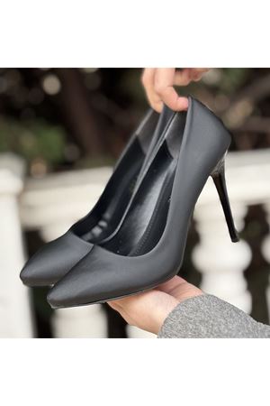 Hillar Siyah Saten Stiletto Ayakkabı