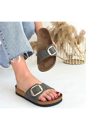 Zooy Yeşil Nubuk Terlik