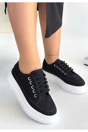 Carin Siyah Keten Bağcıklı Spor Ayakkabı