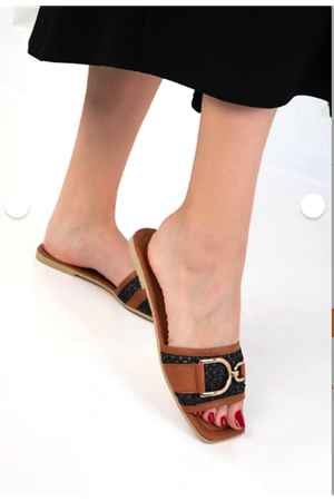 Pıer Siyah Cilt Terlik