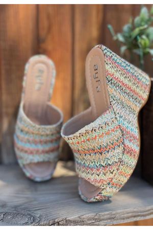 Tlay Kilim Desenli Dolgu Topuk Terlik