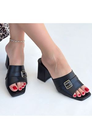 Taver Siyah Cilt Topuklu Terlik