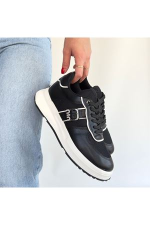 Tanwe Siyah Cilt Bağcıklı Spor Ayakkabı