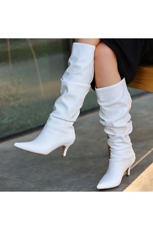 Zelya Beyaz Cilt Topuklu Çizme