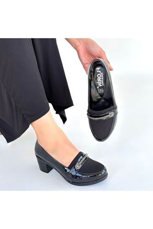 Yoer Siyah Rugan Dolgu Topuk Ayakkabı