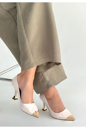 Artem Bej Rugan Topuklu Ayakkabı