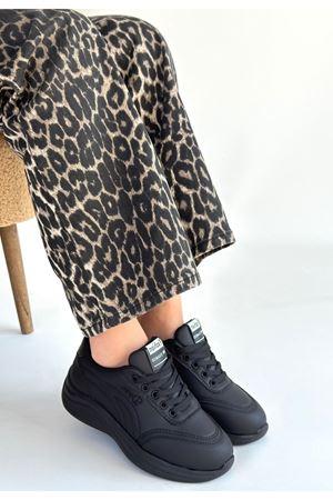 Yejja Siyah Cilt Bağcıklı Spor Ayakkabı
