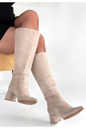 Roksa Bej Süet Topuklu Çizme
