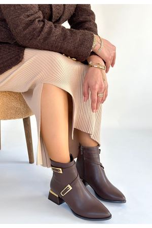İnay Kahverengi Cilt Topuklu Bot