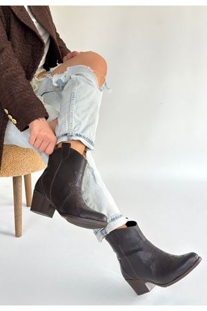 Akver Acı Kahve Cilt Topuklu Bot